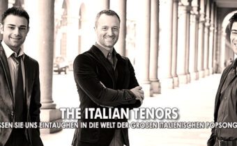 Band the italian tenors in schwarz-weiß, die drei Männer tragen alle dunkle Anzüge